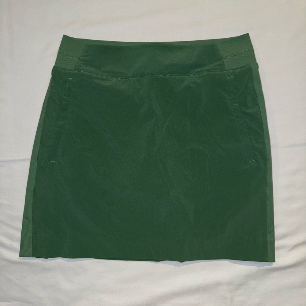 Athleta Forest Green Mini athletic skort size 4